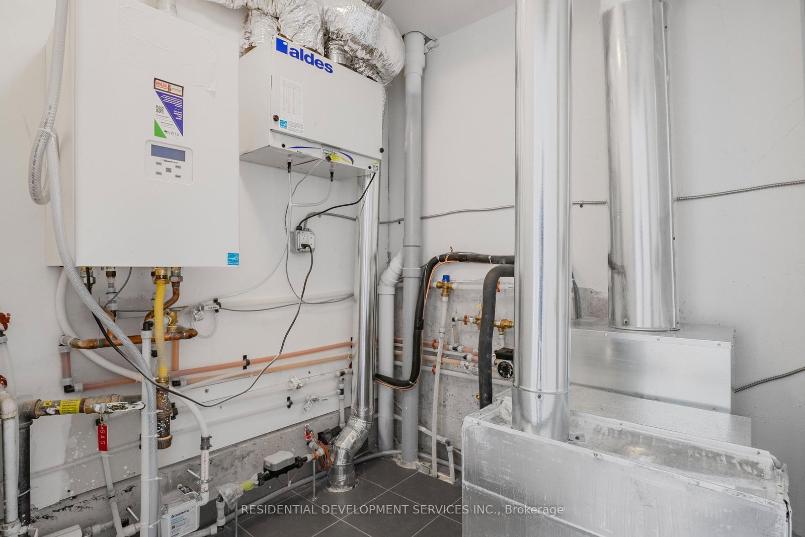 67 Curlew Drive • #172 • Toronto, ON photo 21