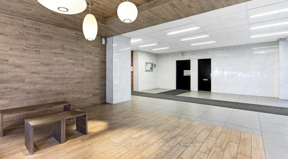 207-21 Welsford Gardens, Toronto, ON, photo 5