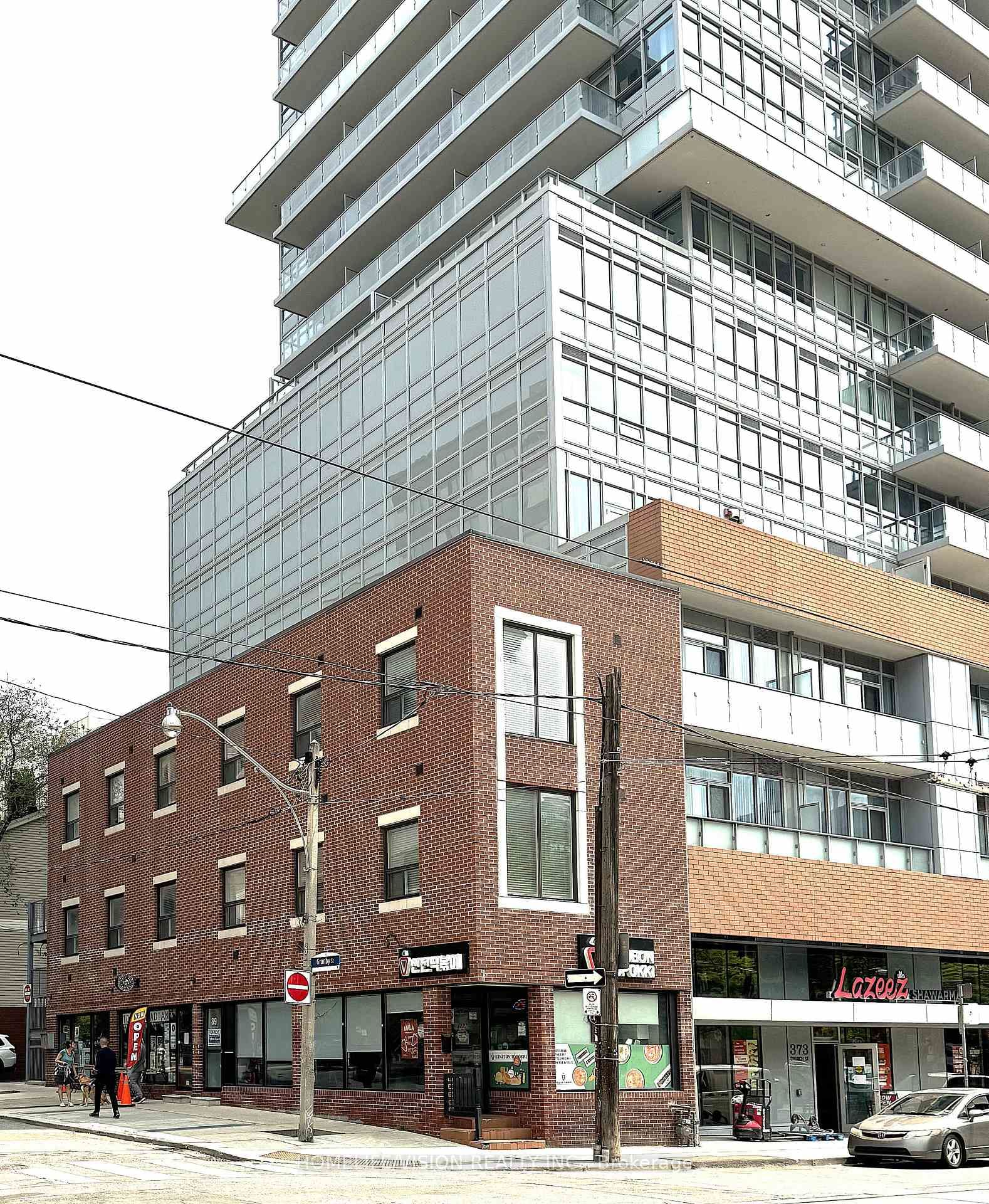 202-377 Church Street, Toronto, ON