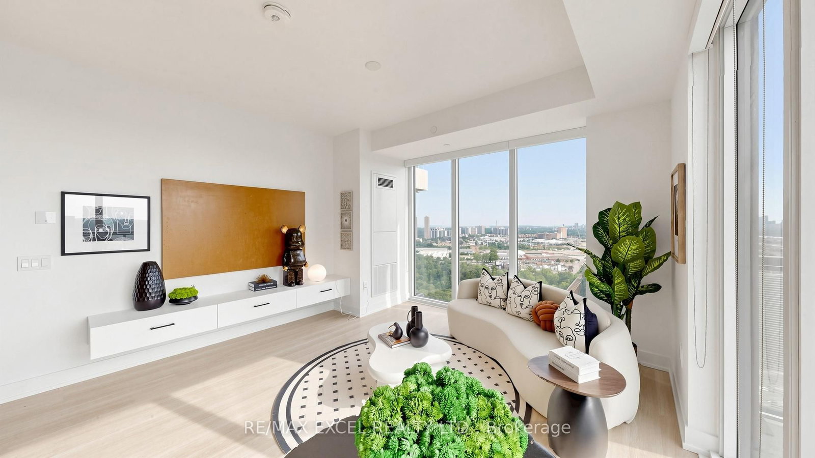 30 Inn on the park Drive • #3010 • Toronto, ON photo 8