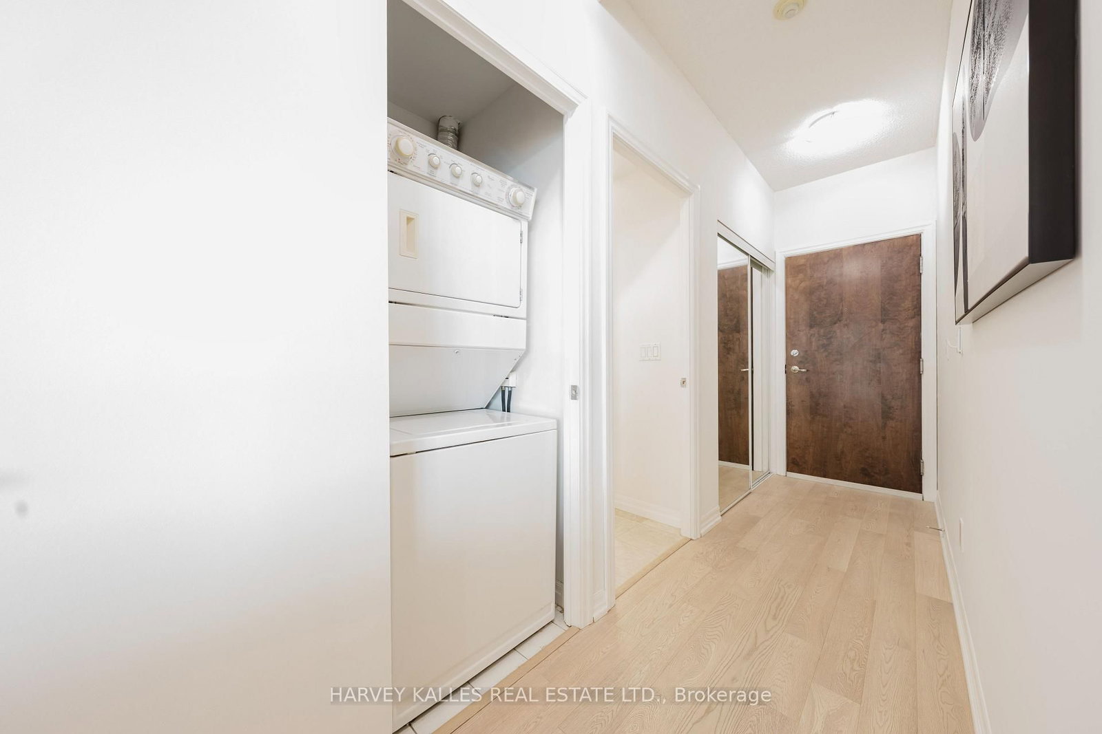 16 Yonge Street • #3211 • Toronto, ON photo 25