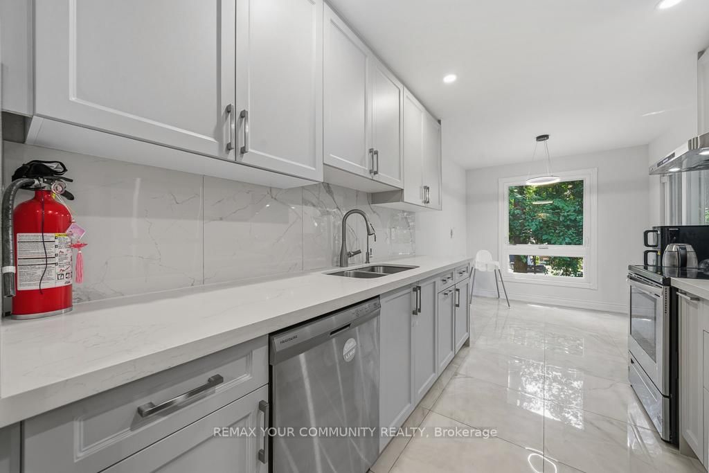 15 Clematis Road • Toronto, ON photo 11