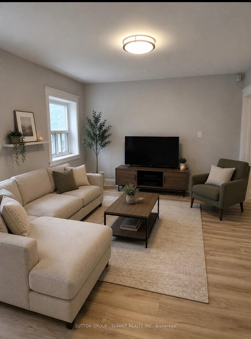 Unit 202 — 98 VAUGHAN Road, Toronto