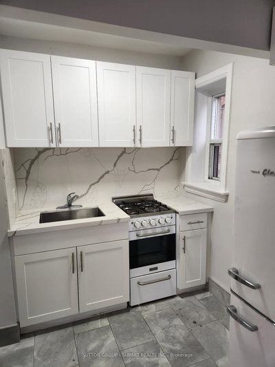 Unit 202 — 98 VAUGHAN Road — photo 4