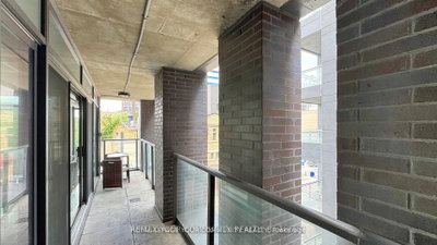 111 Bathurst Street • #314 • Toronto, ON