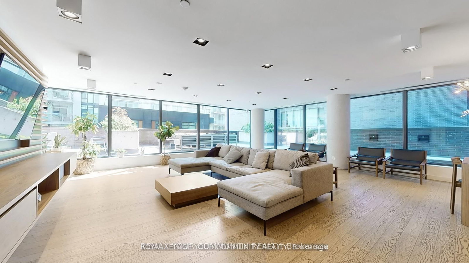111 Bathurst Street • #314 • Toronto, ON photo 25