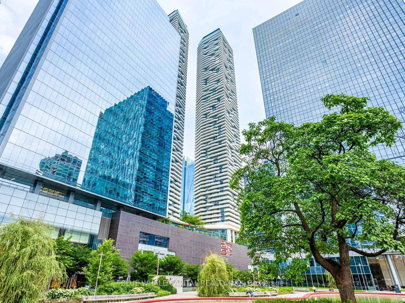 home for lease on 3601-100 Harbour Street