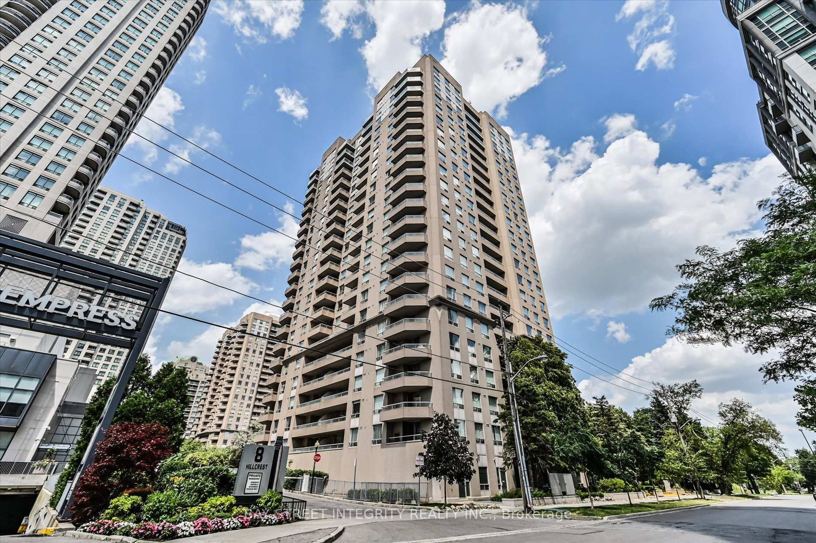602-18 Hillcrest Avenue, Toronto, ON