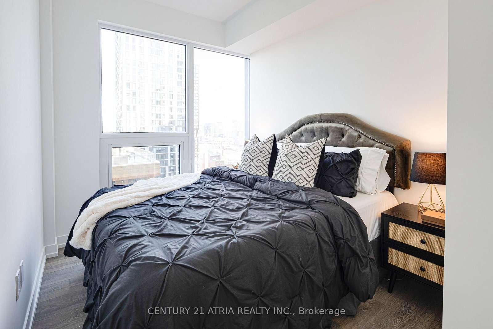 82 Dalhousie Street • #1915 • Toronto, ON photo 13
