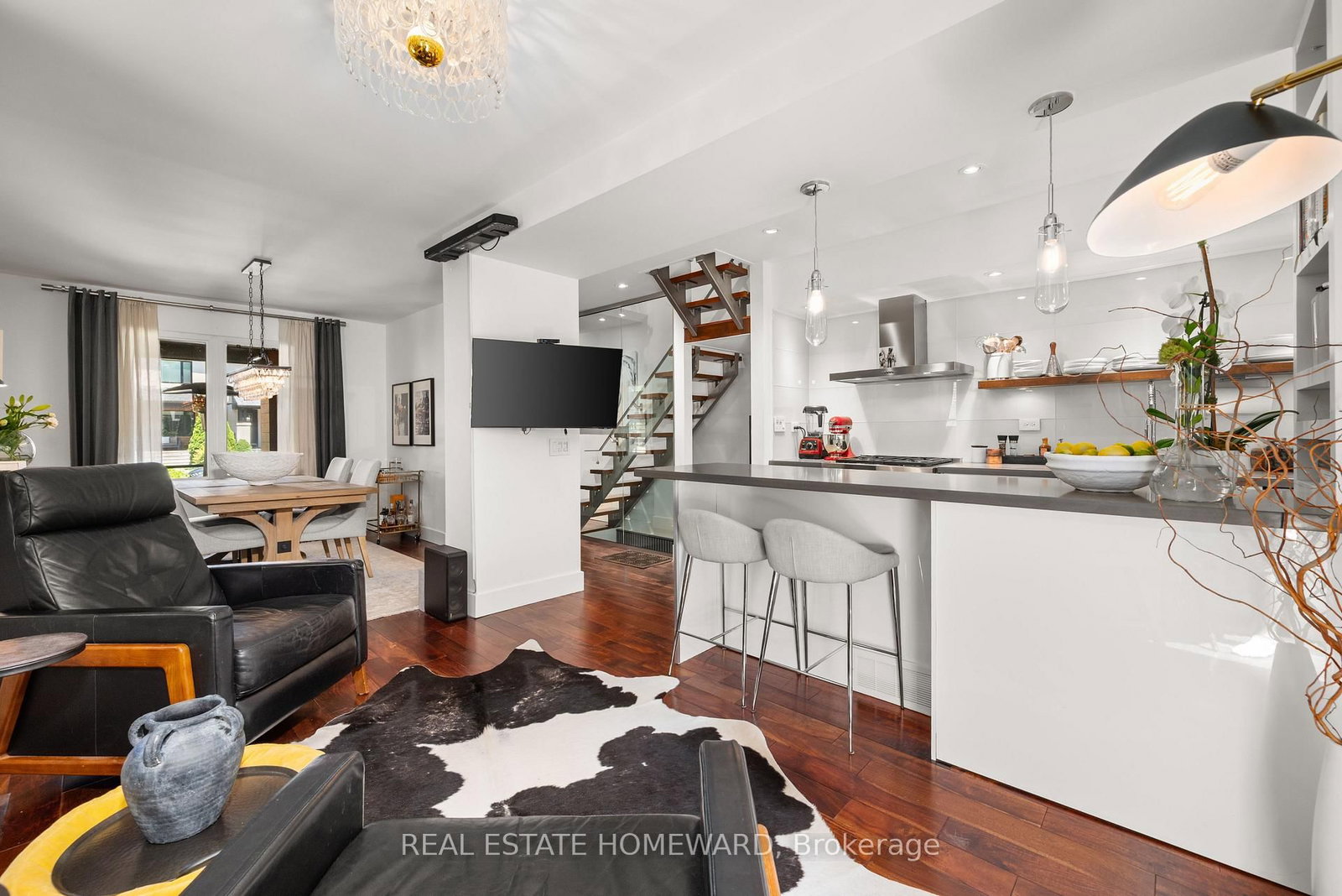 157 Ranleigh Avenue • Toronto, ON photo 12