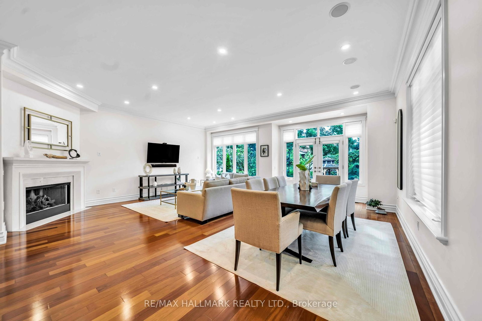 124 Felbrigg Avenue • Toronto, ON photo 17