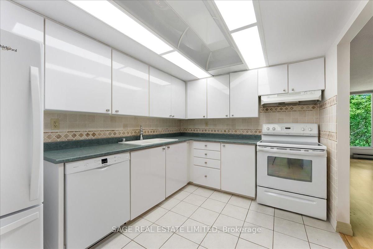 360 Bloor Street E • #209 • Toronto, ON photo 13