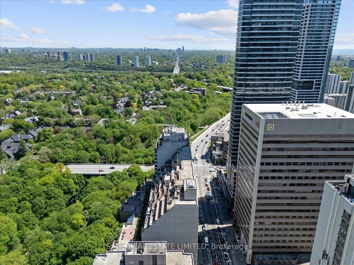 360 Bloor Street E • #209 • Toronto, ON photo 41