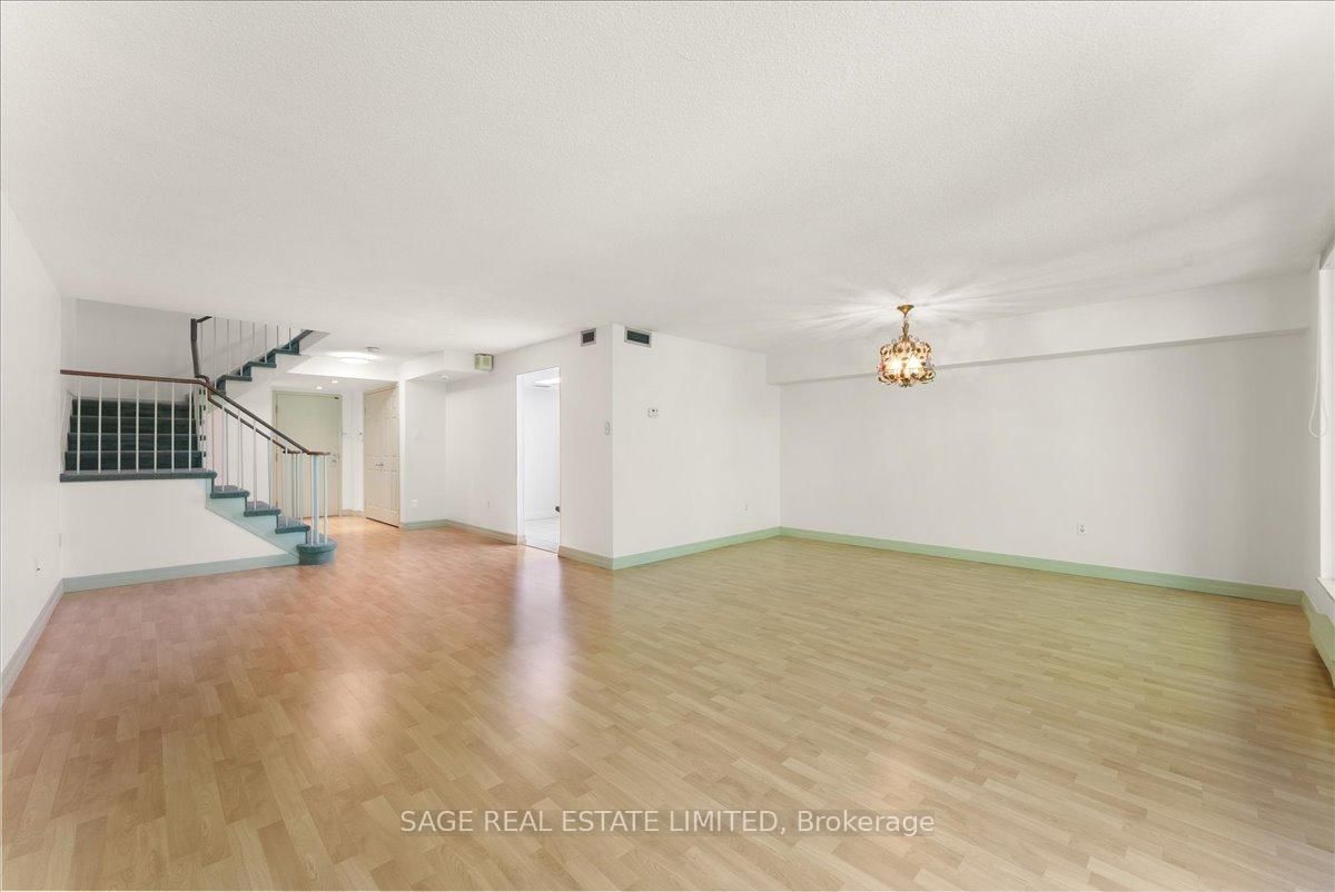 360 Bloor Street E • #209 • Toronto, ON photo 6