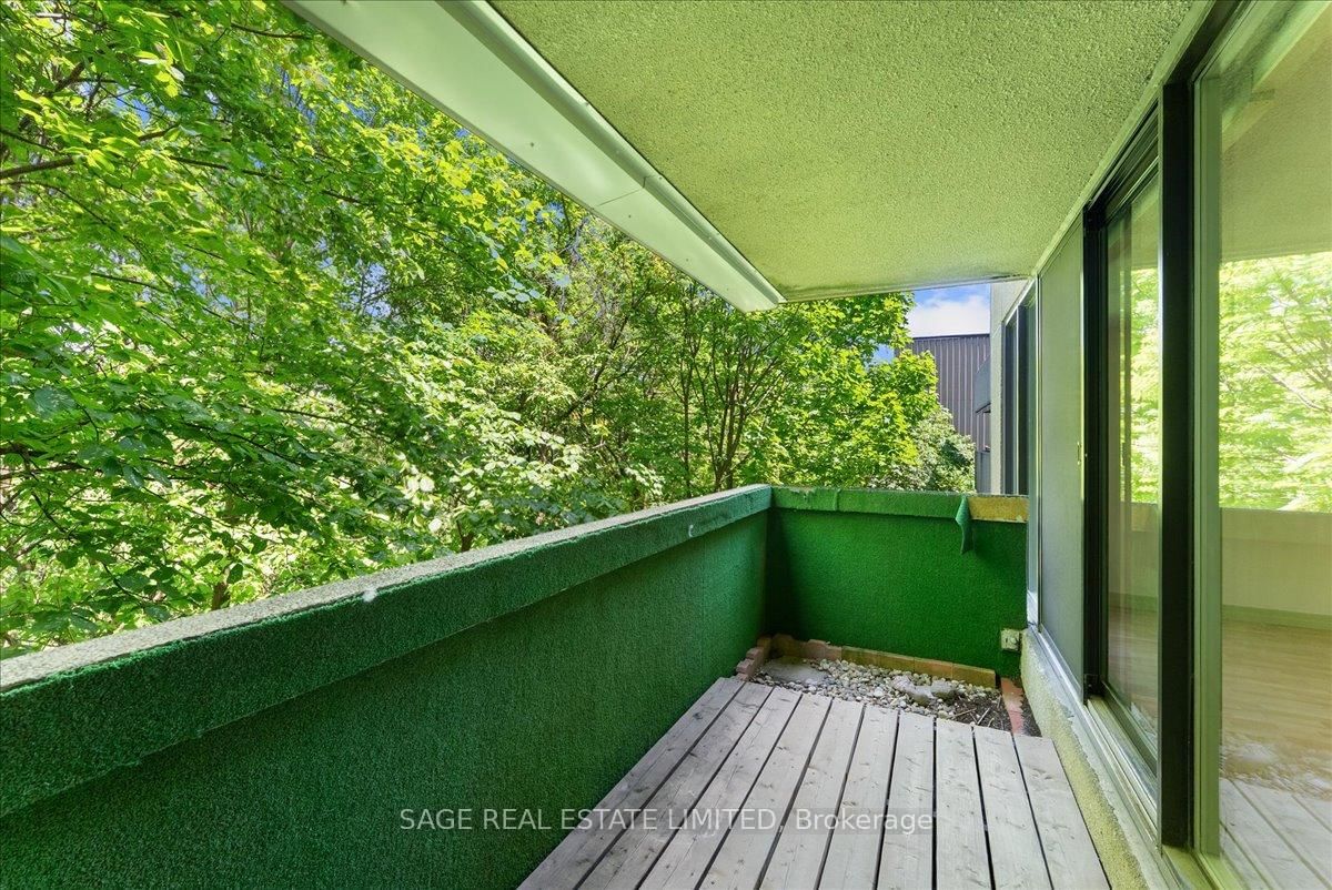 360 Bloor Street E • #209 • Toronto, ON photo 9