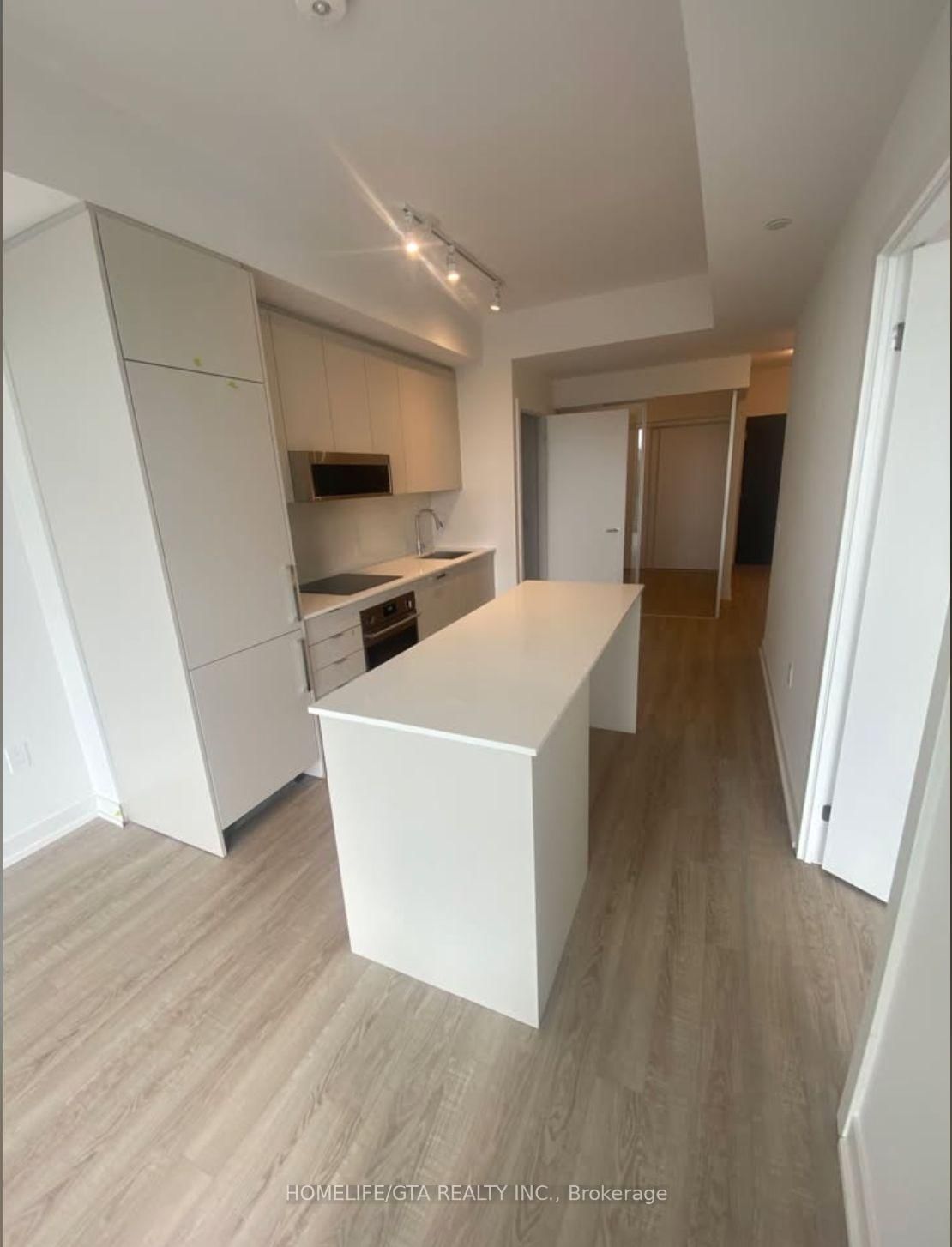 621-250 Lawrence Avenue, Toronto, ON, photo 2