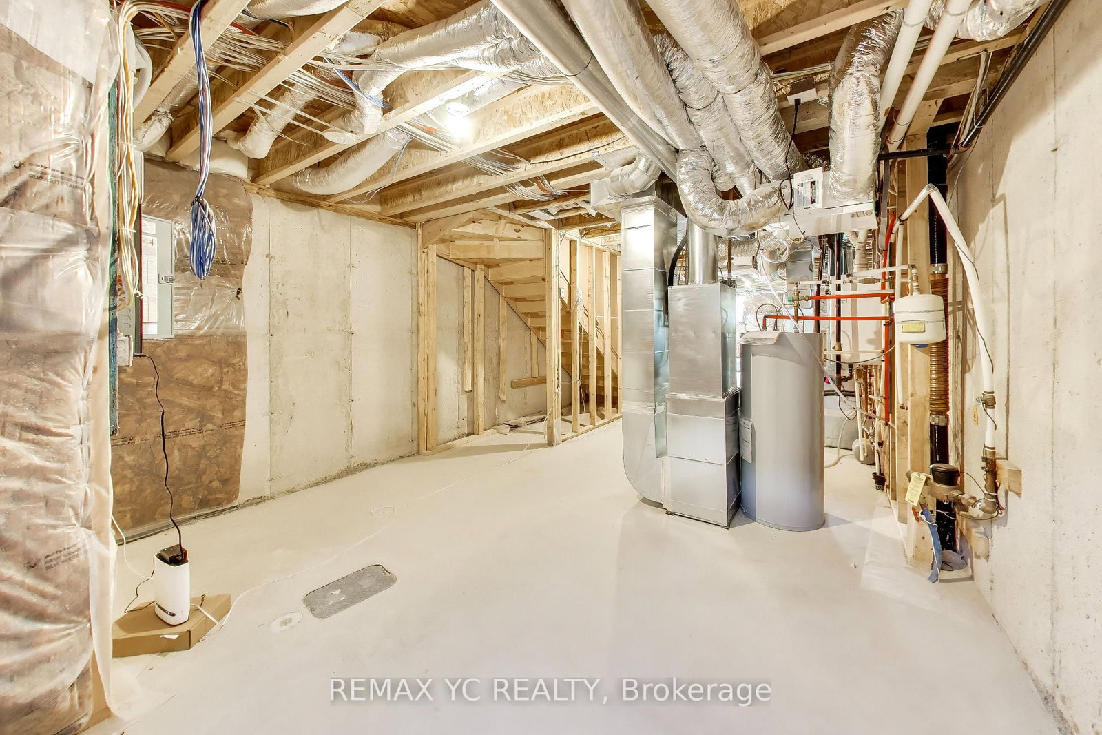 18 Deep Roots Terrace • Toronto, ON photo 29
