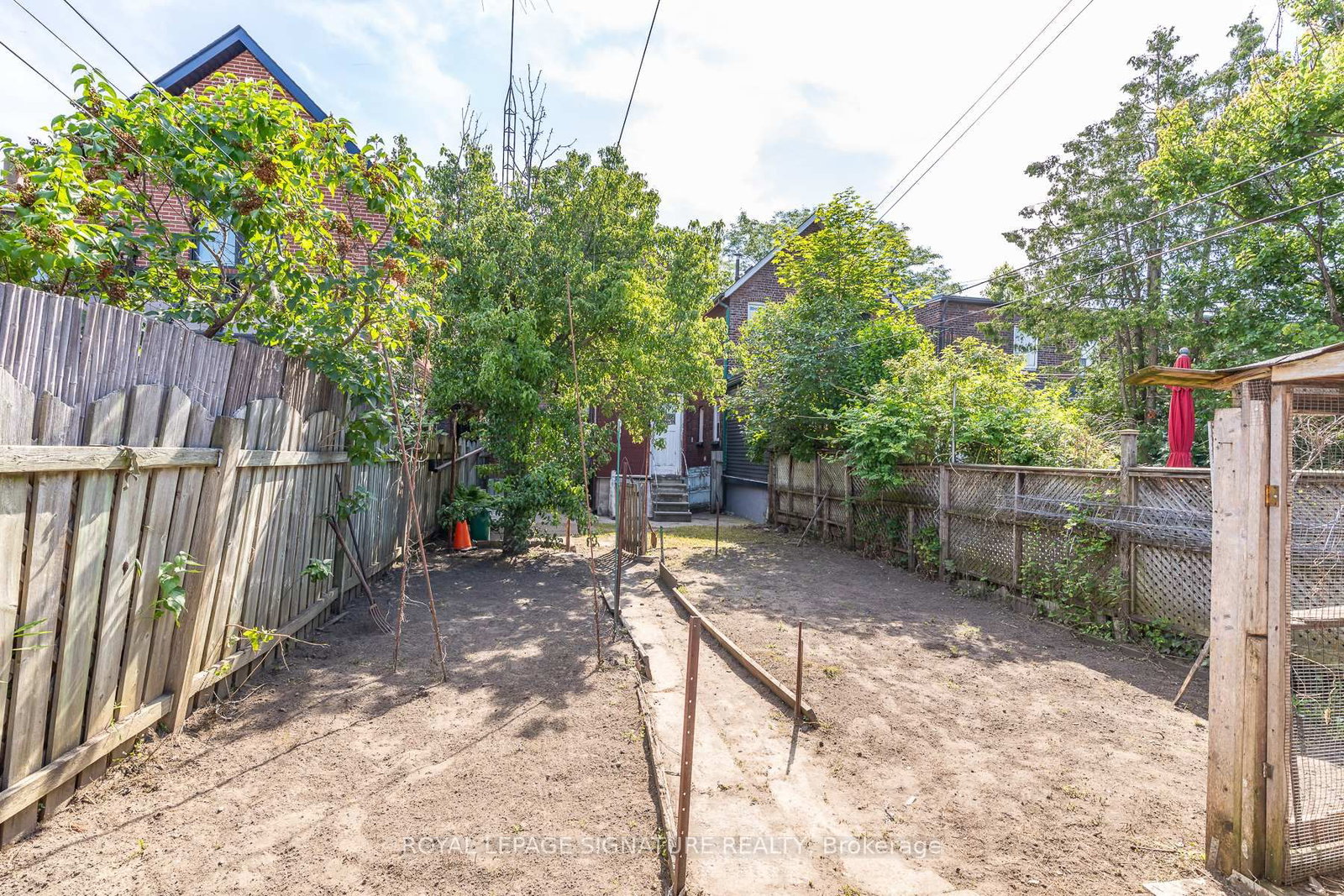290 Margueretta Street • Toronto, ON photo 25
