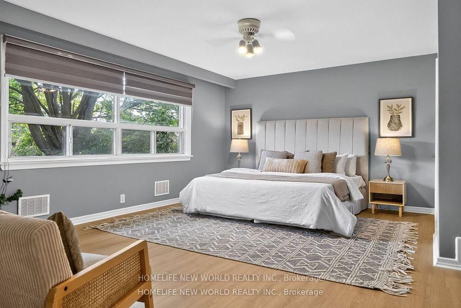 203 Goddard Street • Toronto, ON photo 20