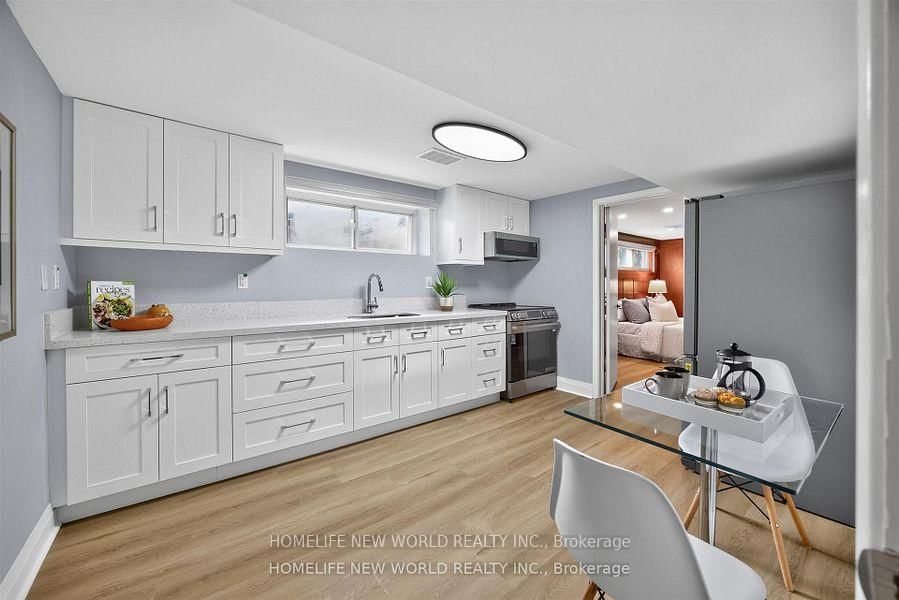 203 Goddard Street • Toronto, ON photo 35