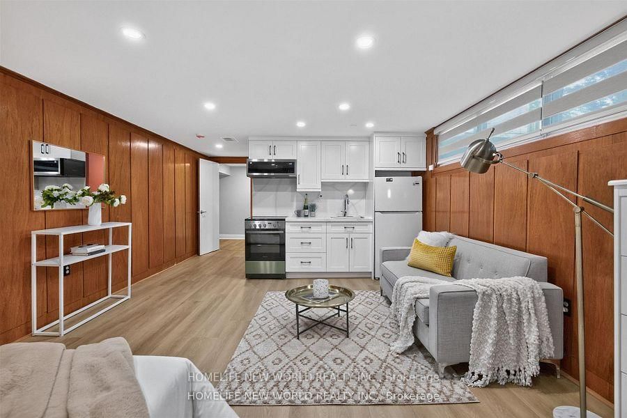 203 Goddard Street • Toronto, ON photo 40