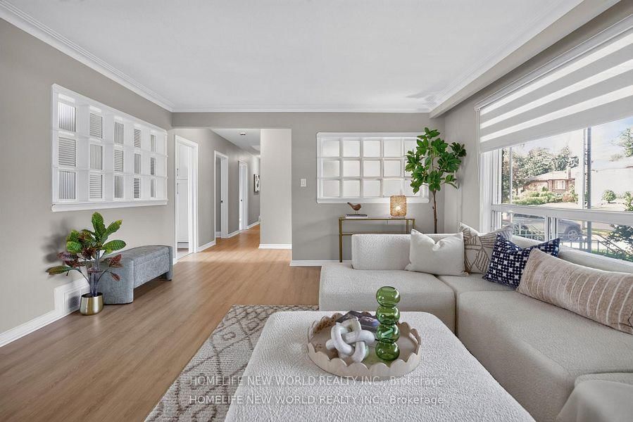 203 Goddard Street • Toronto, ON photo 6