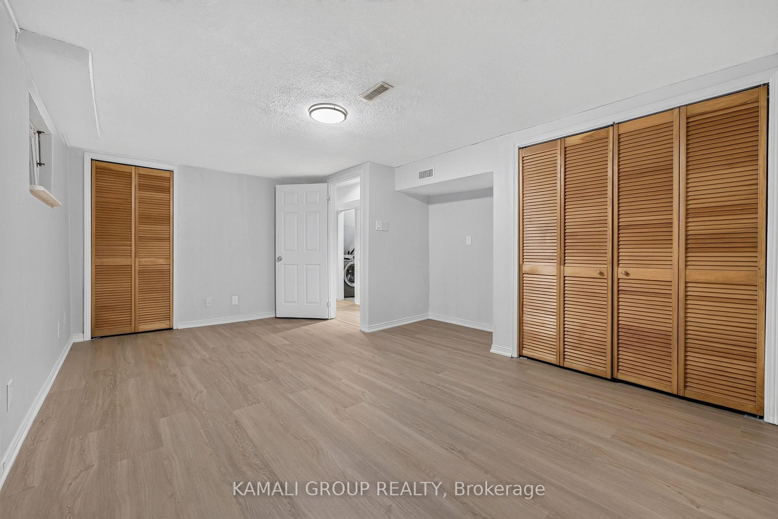 23 Greenwin Village Road • Toronto, ON photo 29