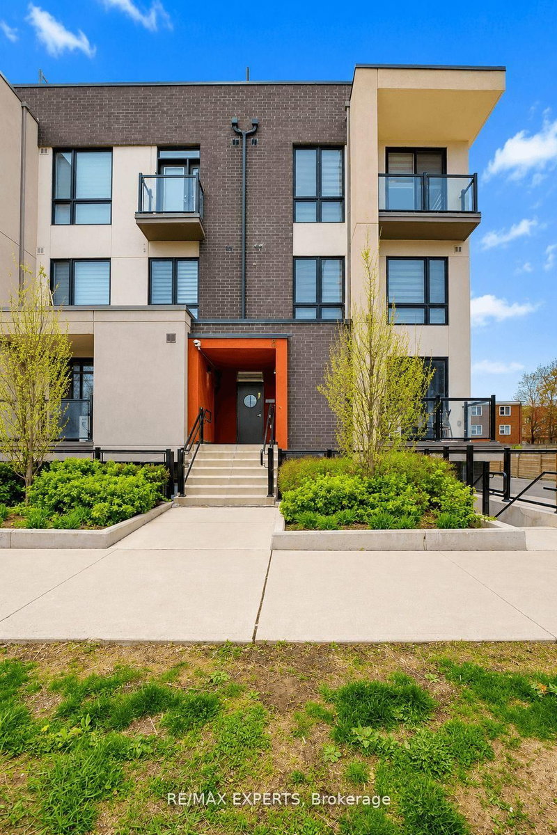 7 - 8 Marquette Avenue