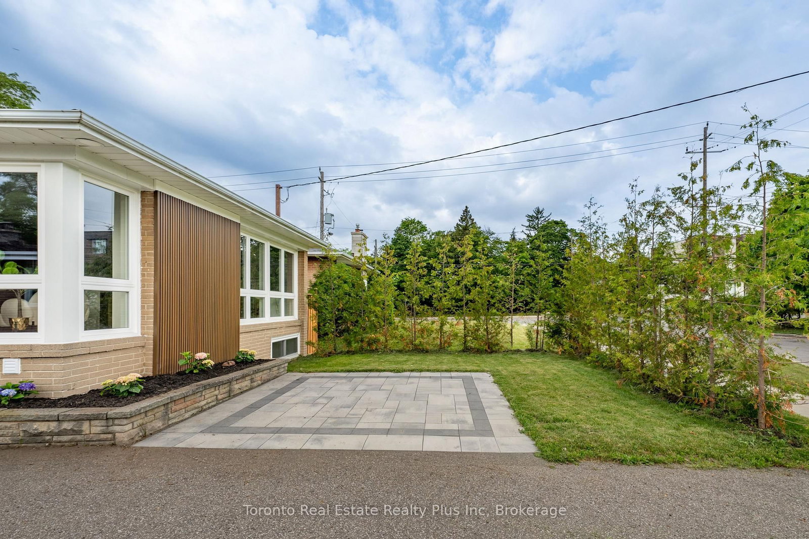 3 Blithfield Avenue • Toronto, ON photo 25