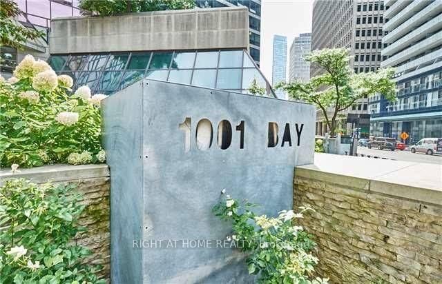 919 - 1001 Bay Street