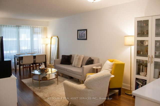 609 - 2191 Yonge Street