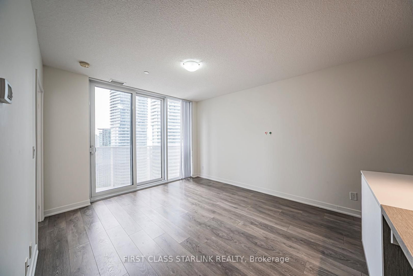 100 Harbour Street • #2801 • Toronto, ON photo 13