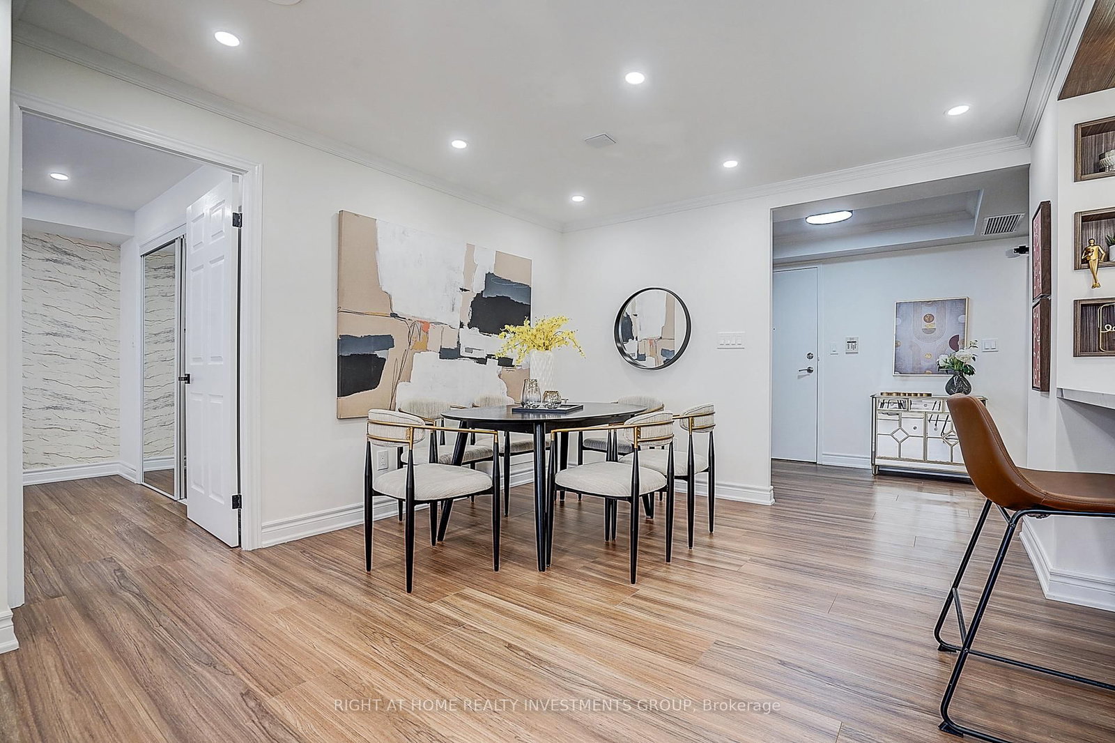 89 Skymark Drive • #511 • Toronto, ON photo 13