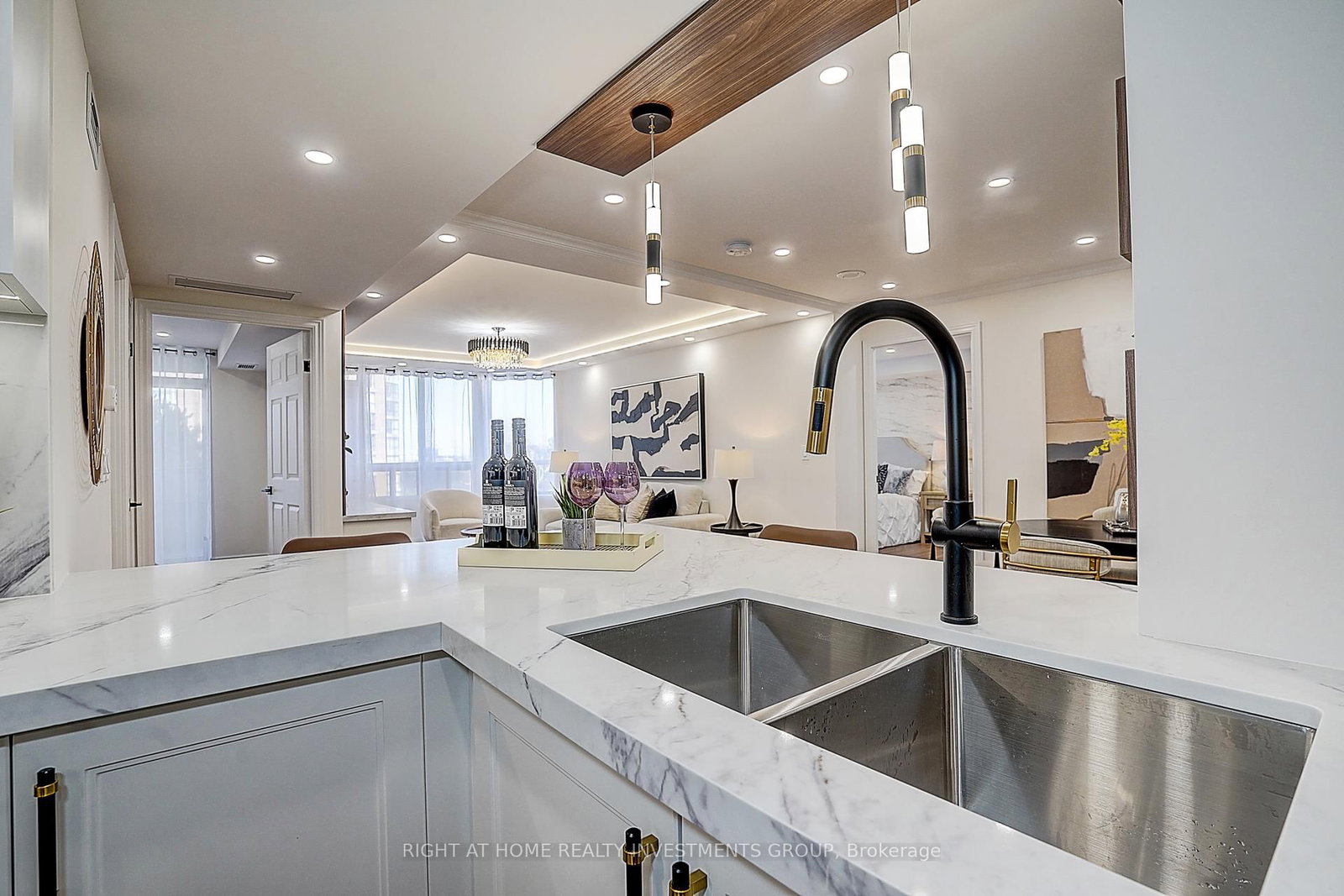 89 Skymark Drive • #511 • Toronto, ON photo 8