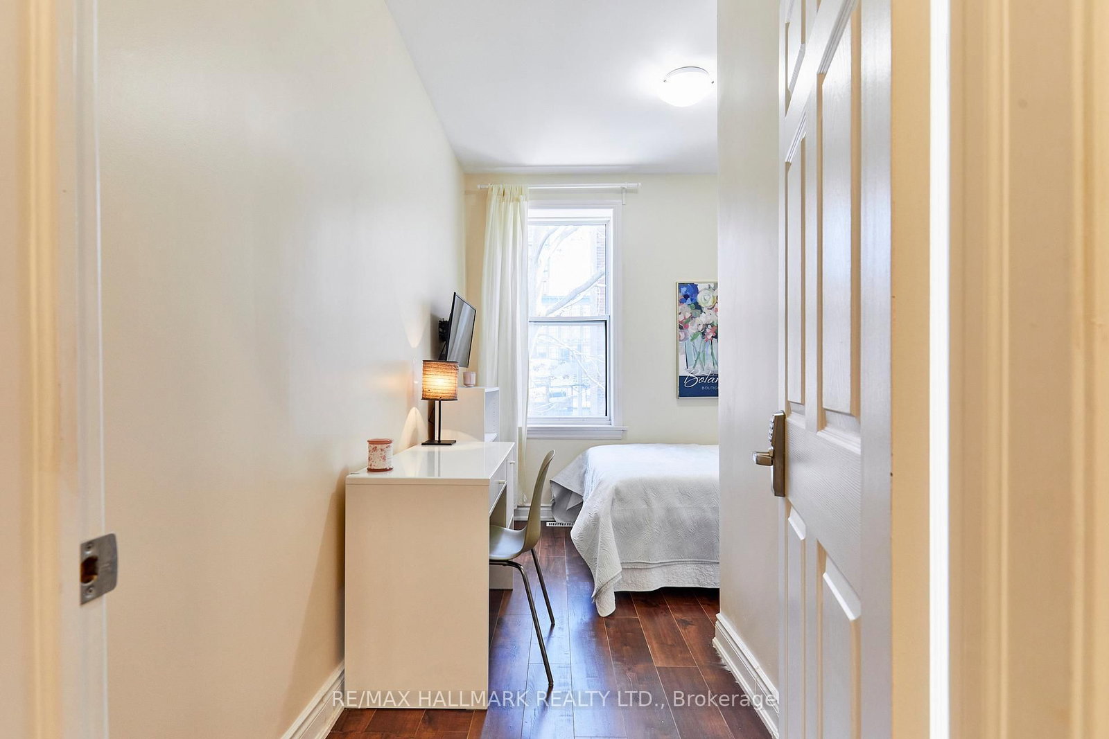 95 Wolseley Street • Toronto, ON photo 17