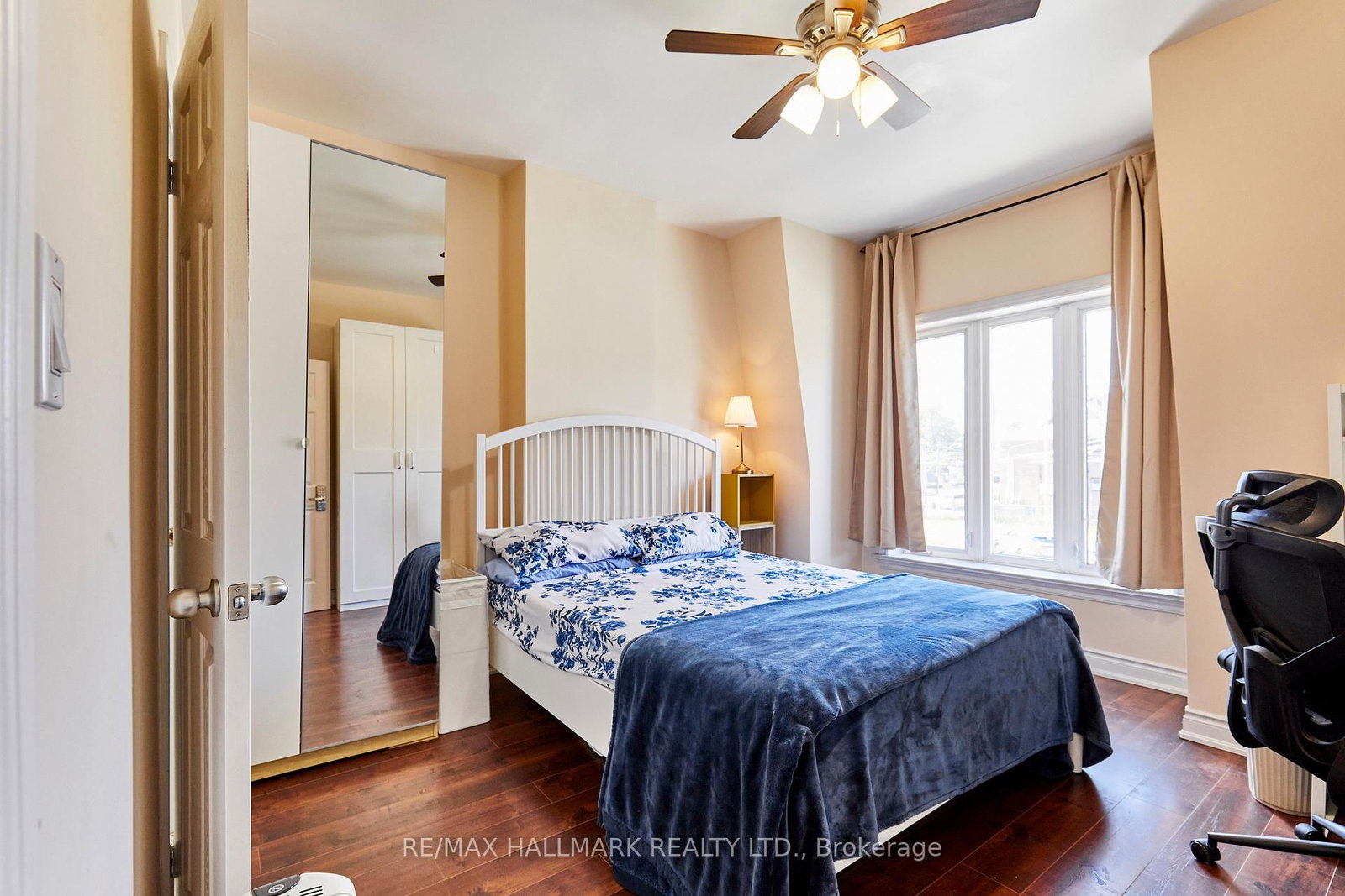 95 Wolseley Street • Toronto, ON photo 25