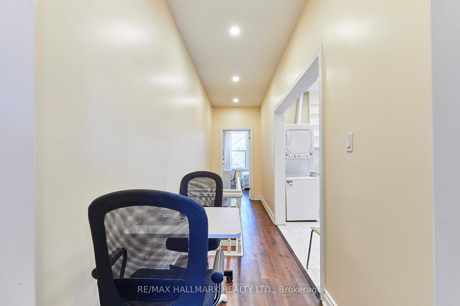95 Wolseley Street • Toronto, ON photo 28