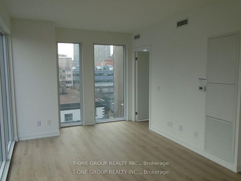 902-319 Jarvis Street, Toronto, ON, photo 3