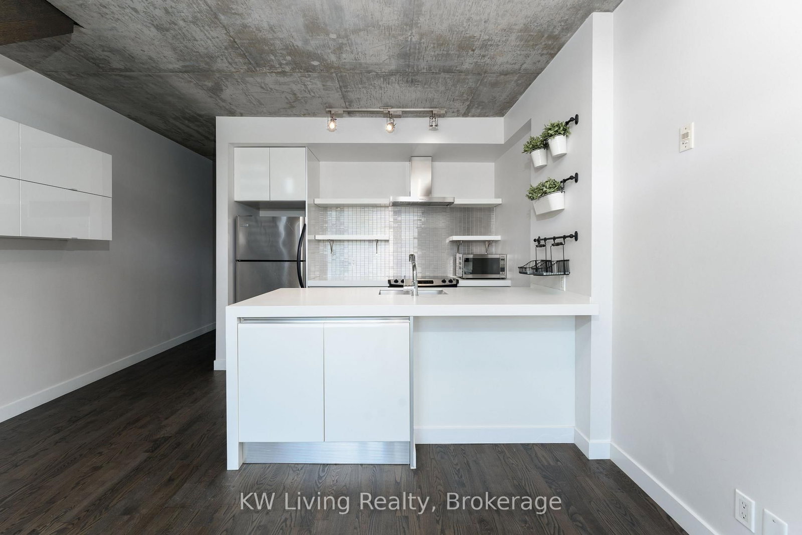 901-75 Portland Street, Toronto, ON, photo 4