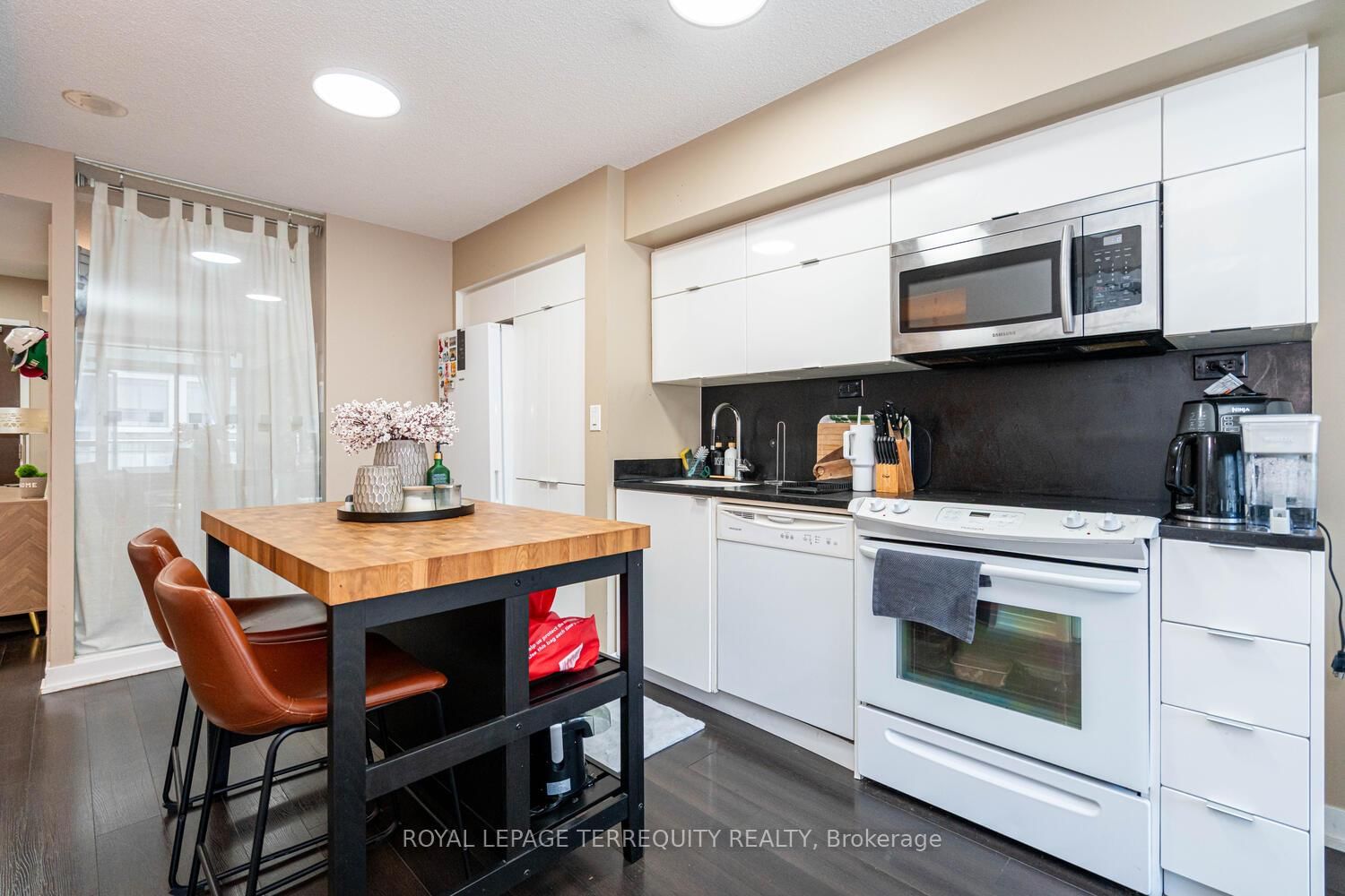 151 Dan Leckie Way • #610 • Toronto, ON photo 13
