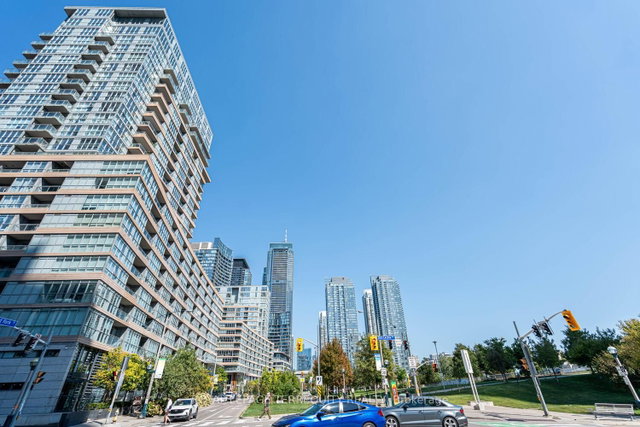 610 - 151 Dan Leckie Way