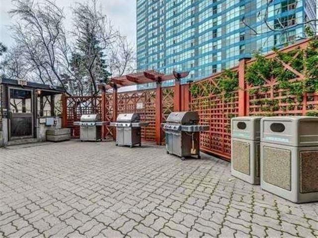 65 Harbour Square • #1110 • Toronto, ON photo 31