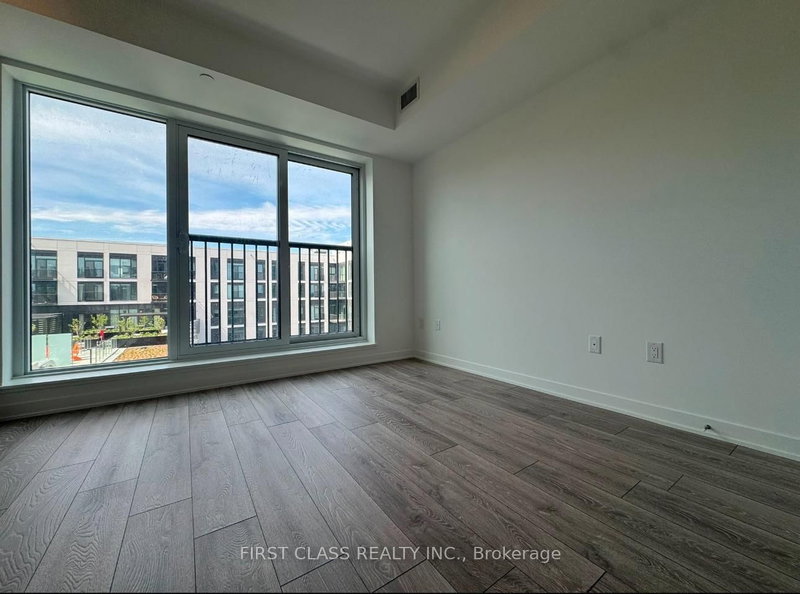 home for lease on 910-10 Oak Street