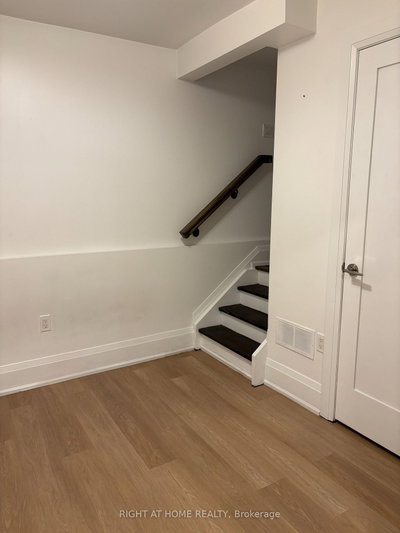 Unit Main — 186 Mutual Street — photo 4