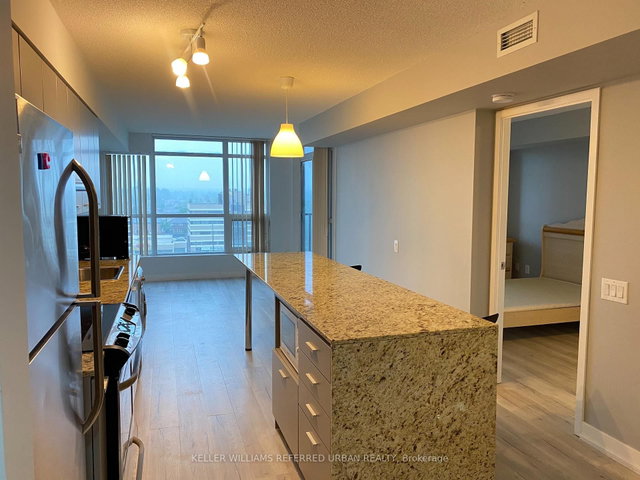803 - 33 Singer Court