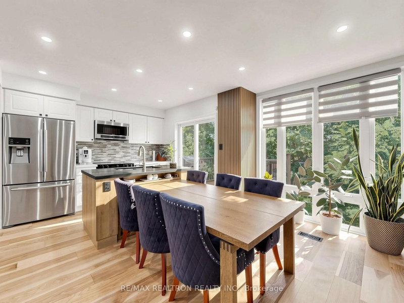 68 Dallimore Circle