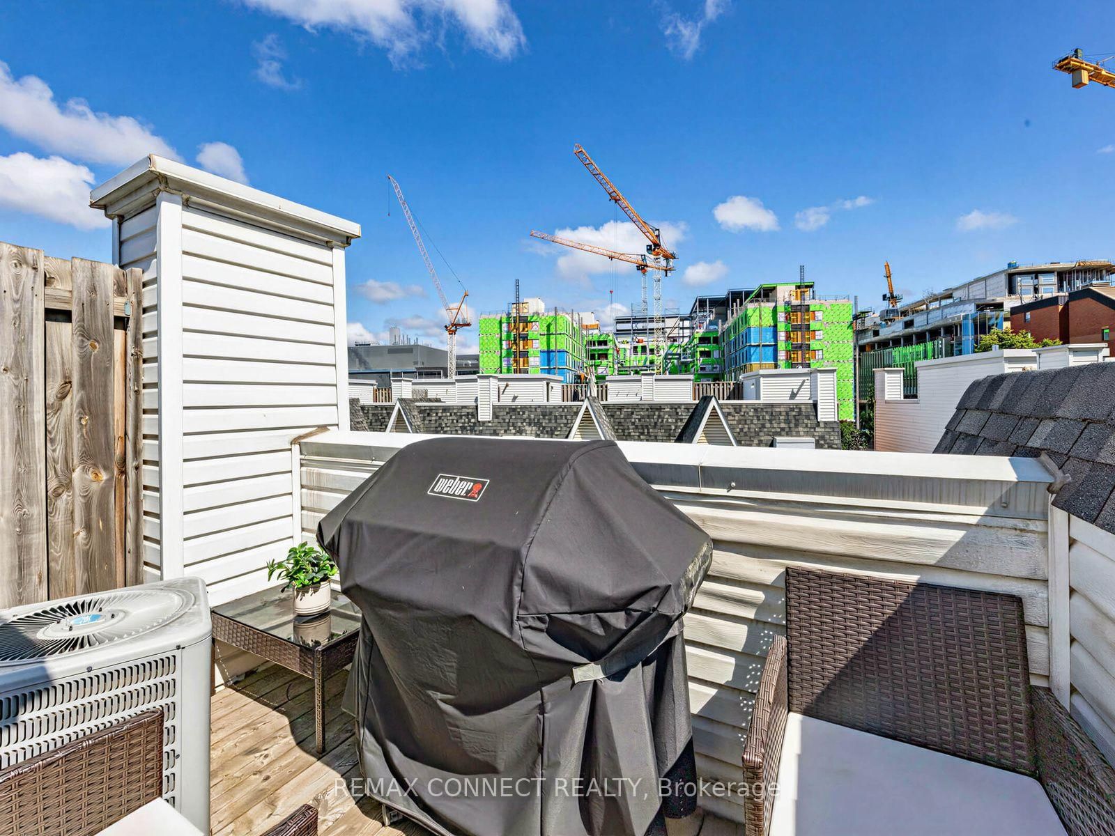 12 Sudbury Street • #605 • Toronto, ON photo 23