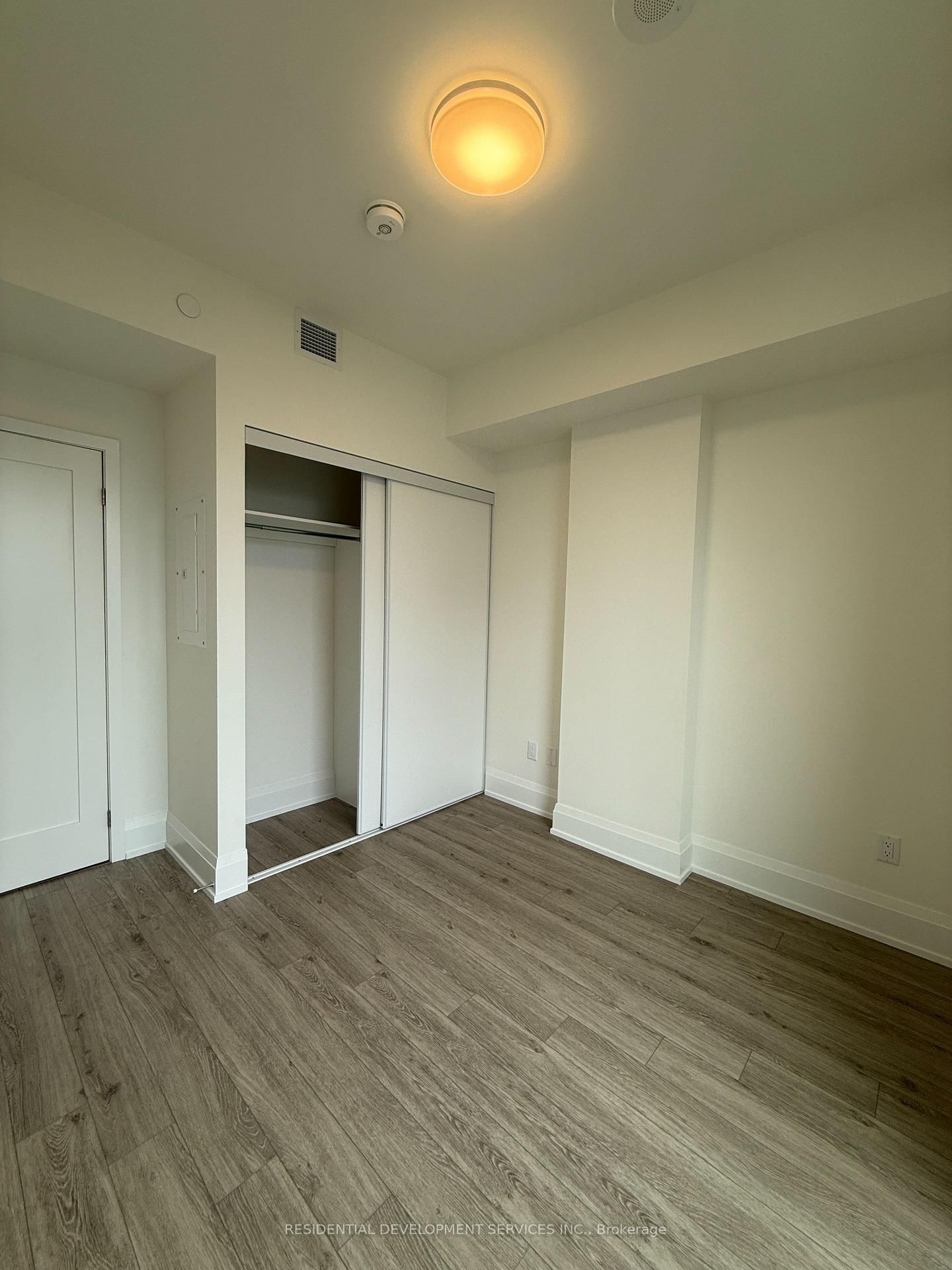 89 Church Street • #4703 • Toronto, ON photo 11