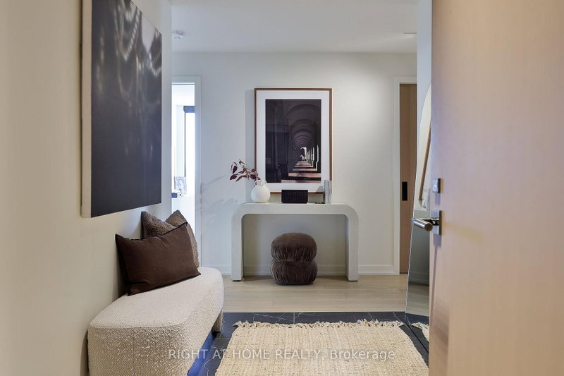 1302 - 200 Sudbury Street
