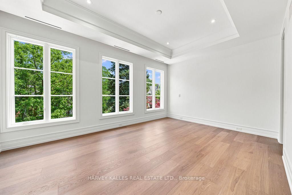 204 Forest Hill Road • Toronto, ON photo 30